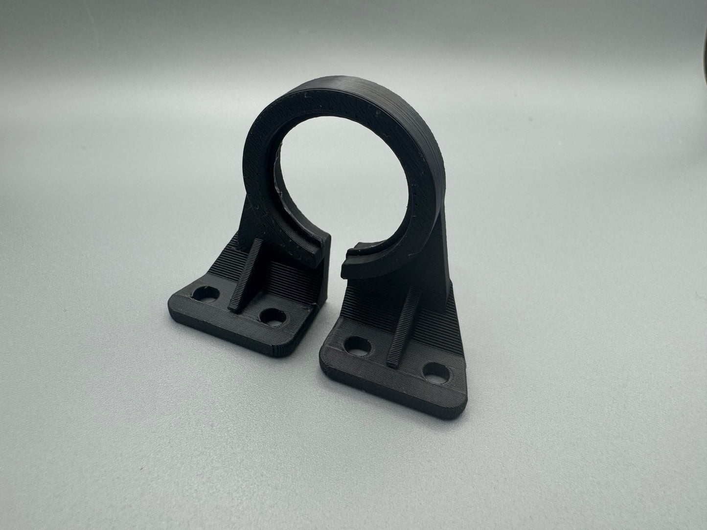 90-Degree Conduit Clip – Bulkhead Mount Version-10 pack